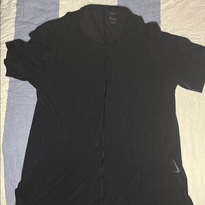 Nike Men's Yoga Dri-Fit Black Slim Fit Short Sleeve Tee Size XL